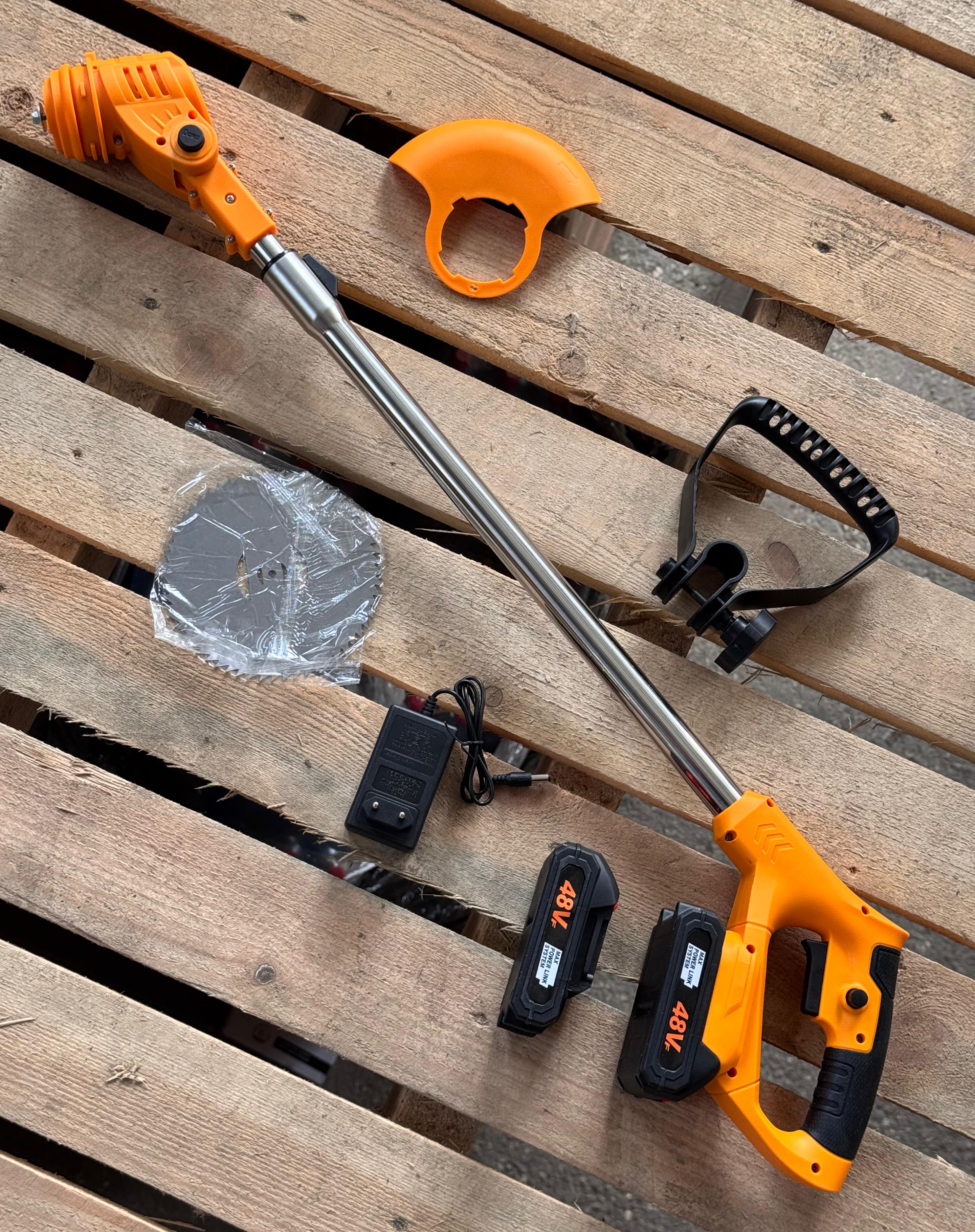 Аккумуляторный Триммер DeWalt 1х10  |*